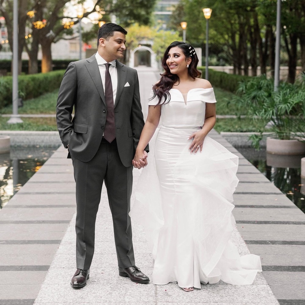 Catwalk Connection Serena Wedding Dress - Picture 4 of 5